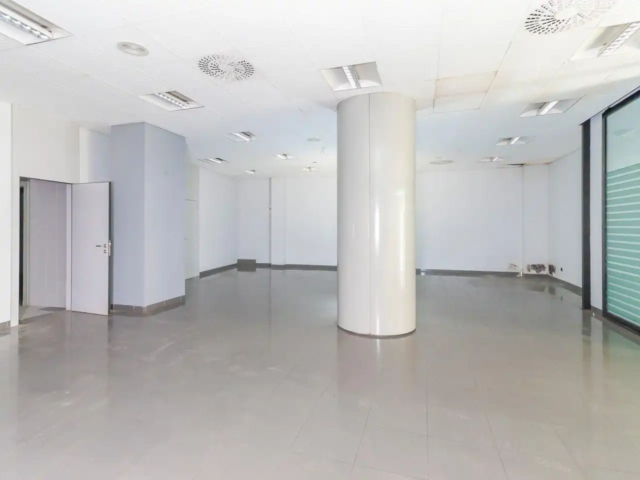 Gewerbefläche zum Verkauf in Centro, imagen 3