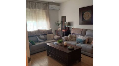 Foto 4 de Casa adosada en venta en Guadamur, Toledo