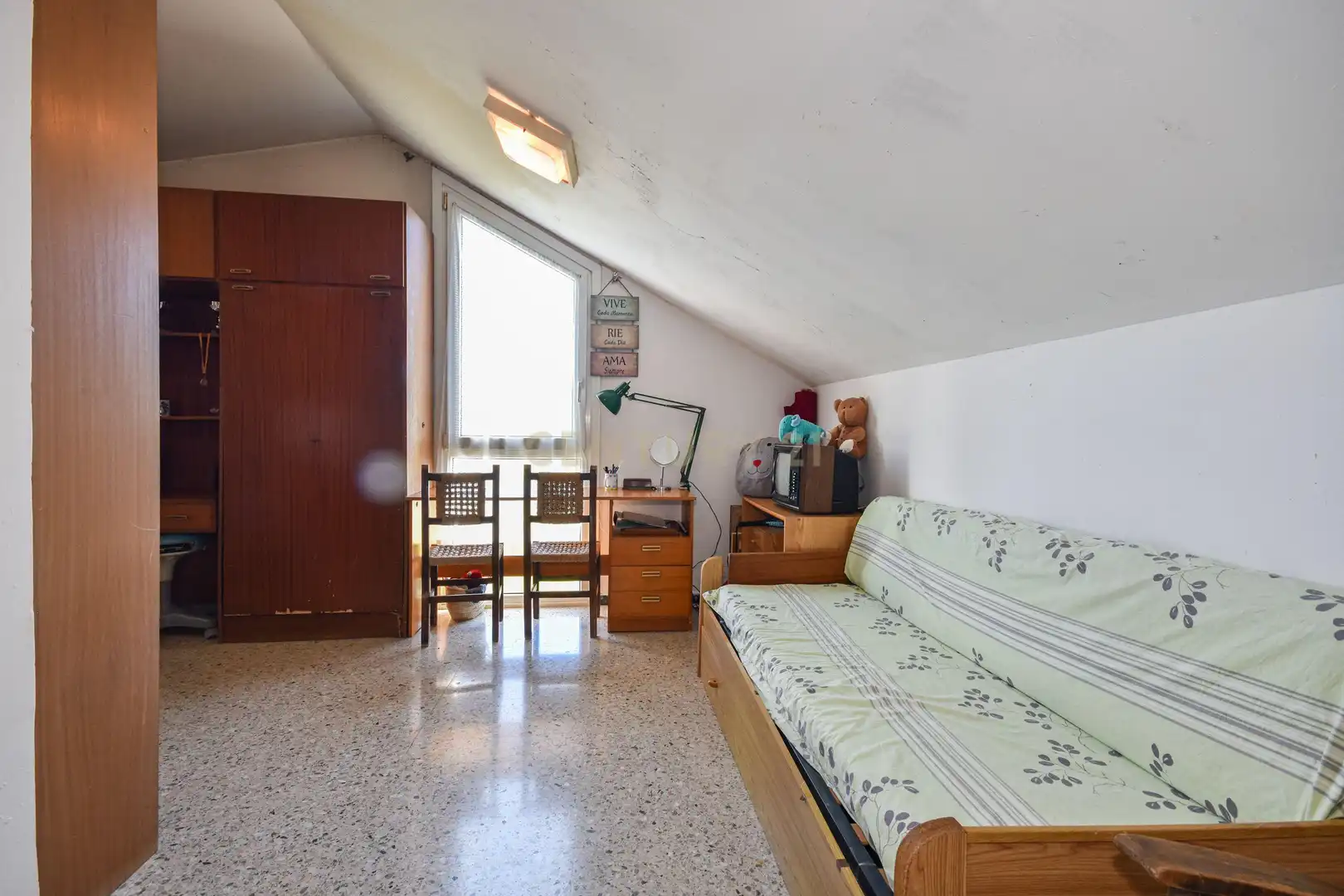 Dormitori de Casa o xalet en venda en Esplugues de Llobregat amb Jardí privat, Traster i Piscina