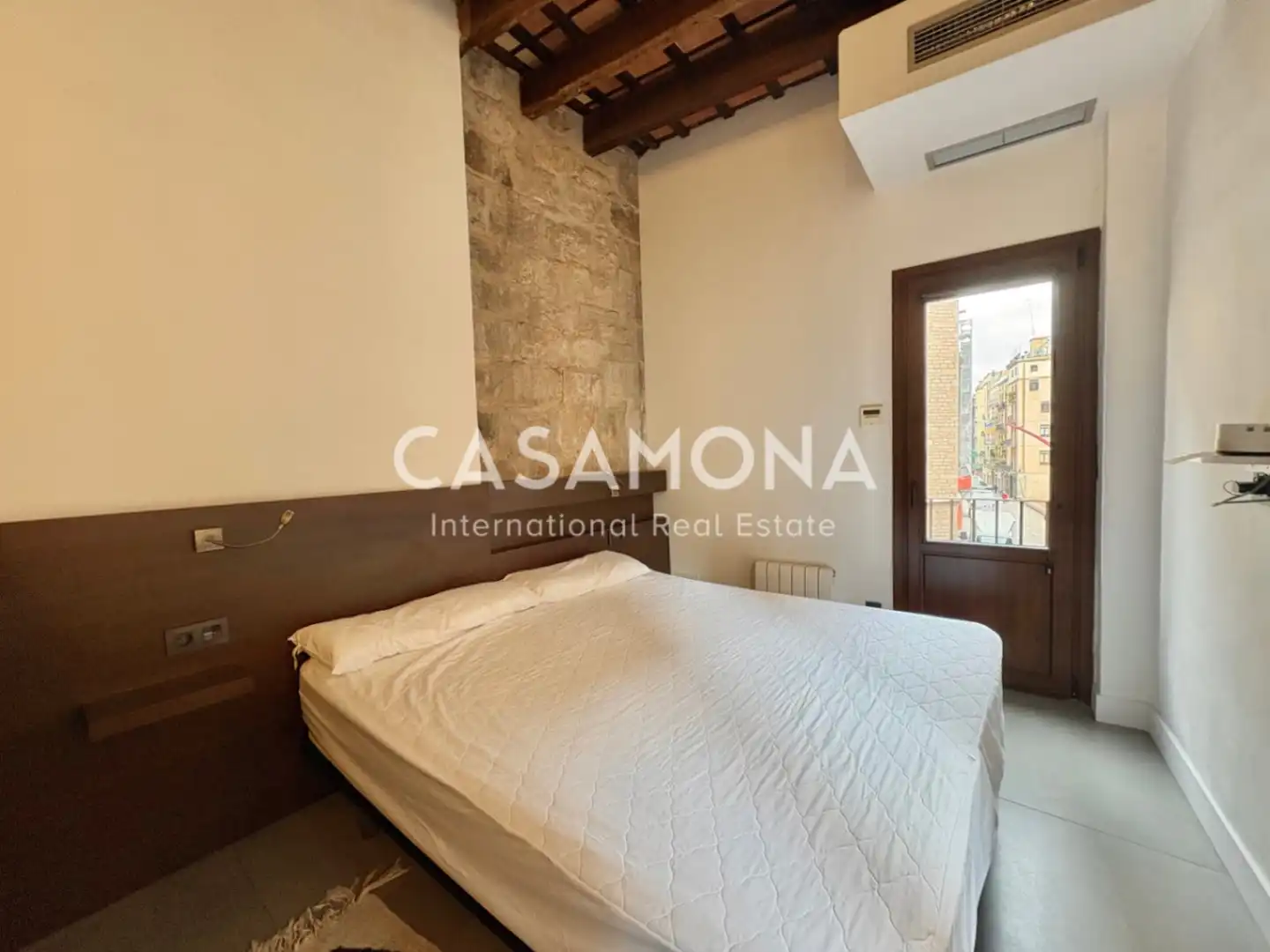 Maisonette zur Miete in Barcelona mit Klimaanlage, Heizung und Abstellraum