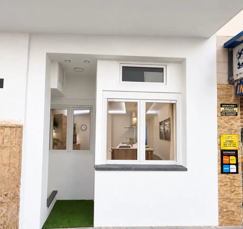 Planta baja en venta en Calle Alazores, La Luz - El Torcal