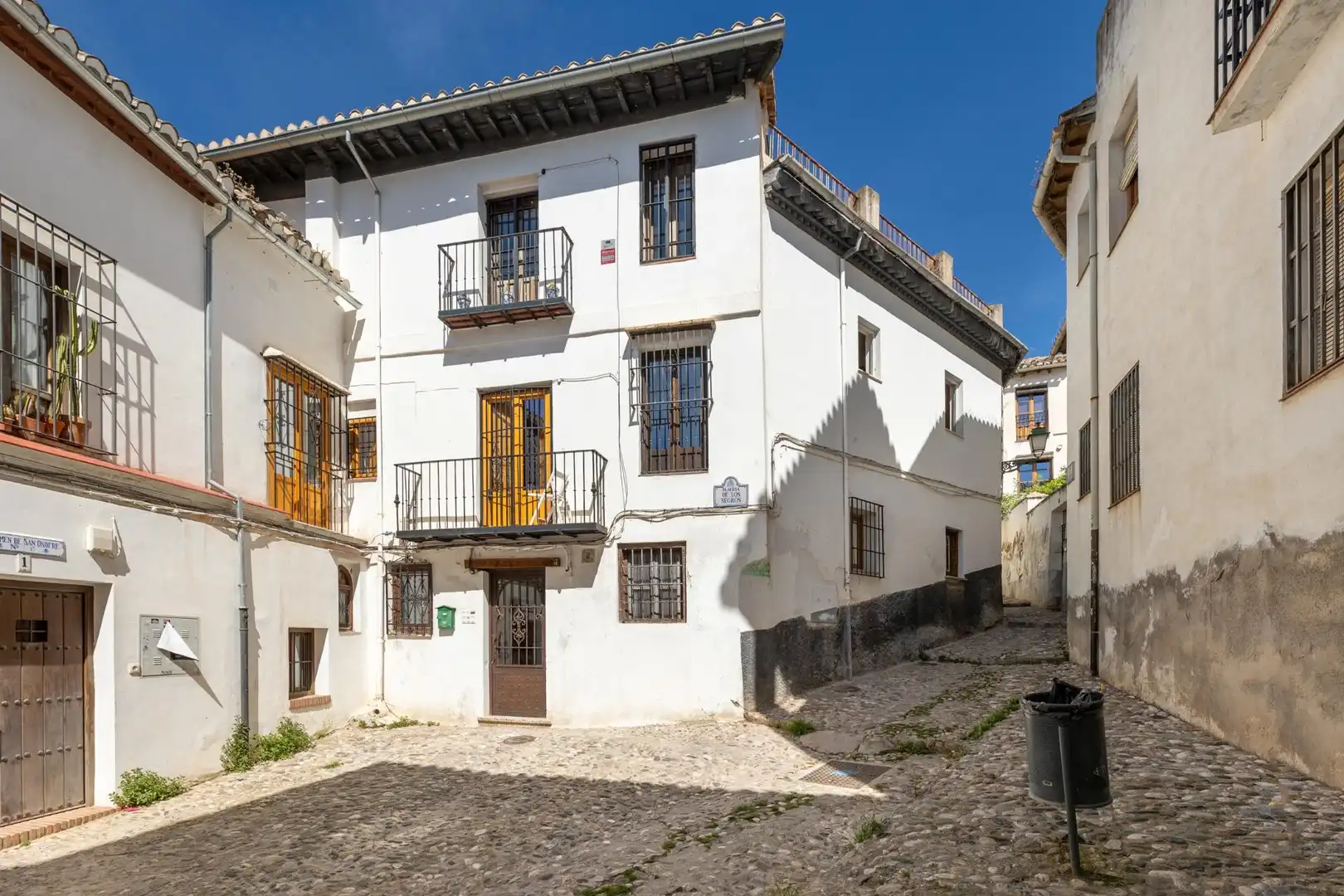 Vista exterior de Piso en venta en Granada