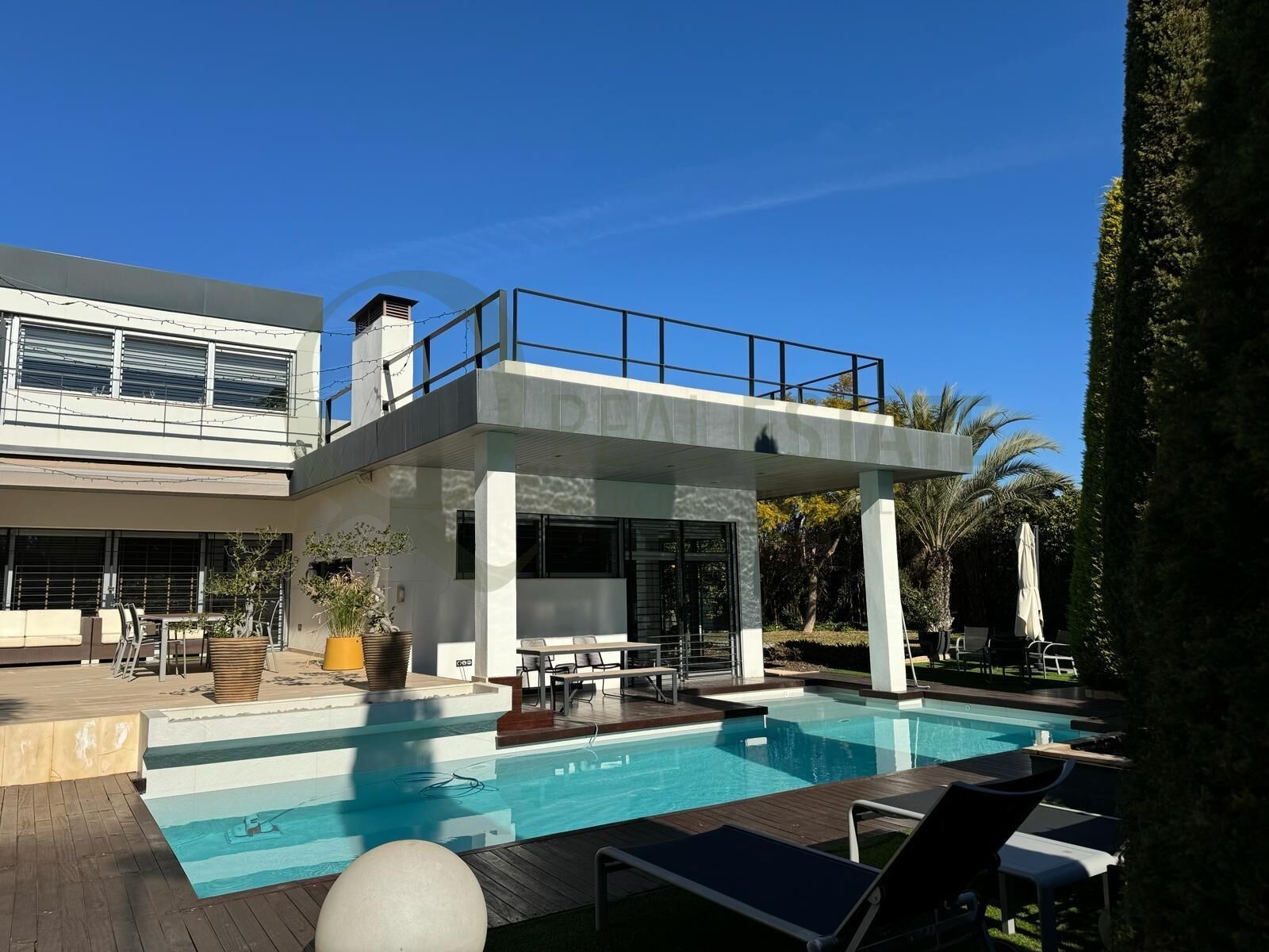 Terrassa de Casa o xalet en venda en Elche / Elx amb Calefacció, Jardí privat i Terrassa