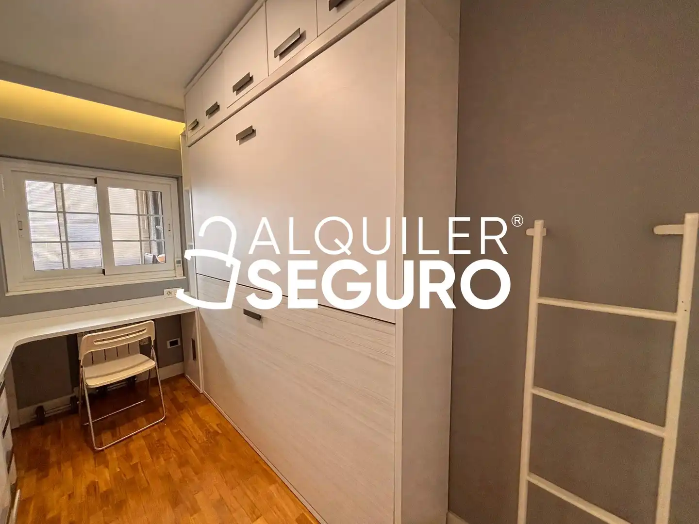 Piso con ascensor en alquiler en de Eugenio Sellés, imagen 2