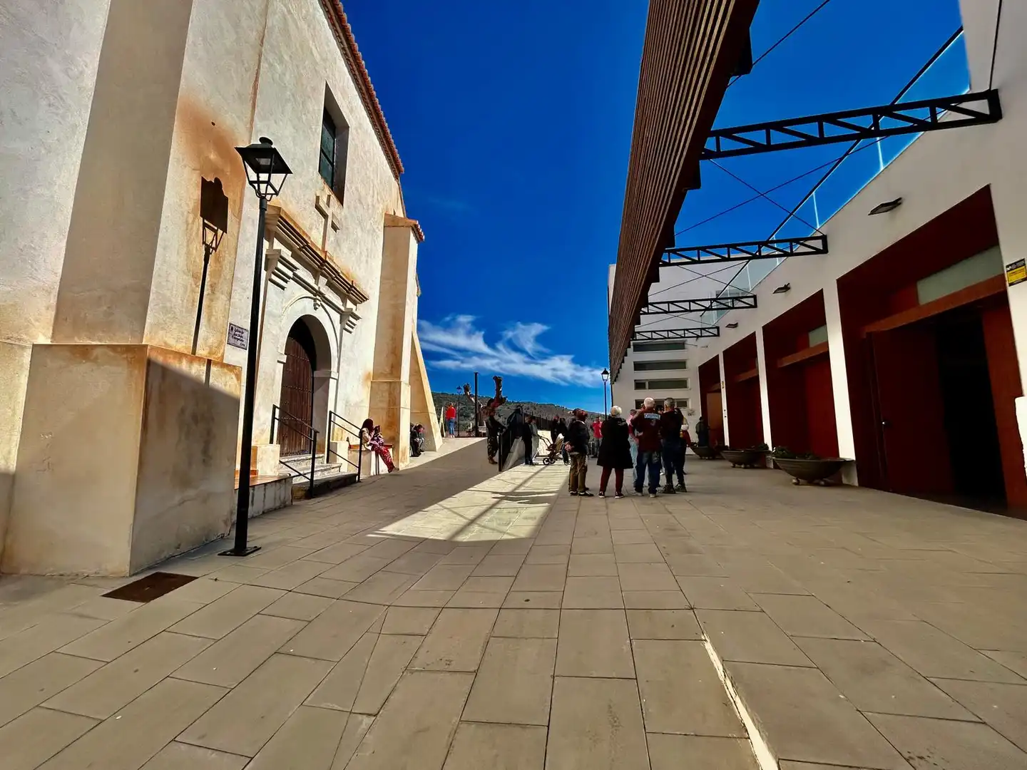 Vista exterior de Casa adosada en venta en Paterna del Río con Calefacción, Terraza y Trastero