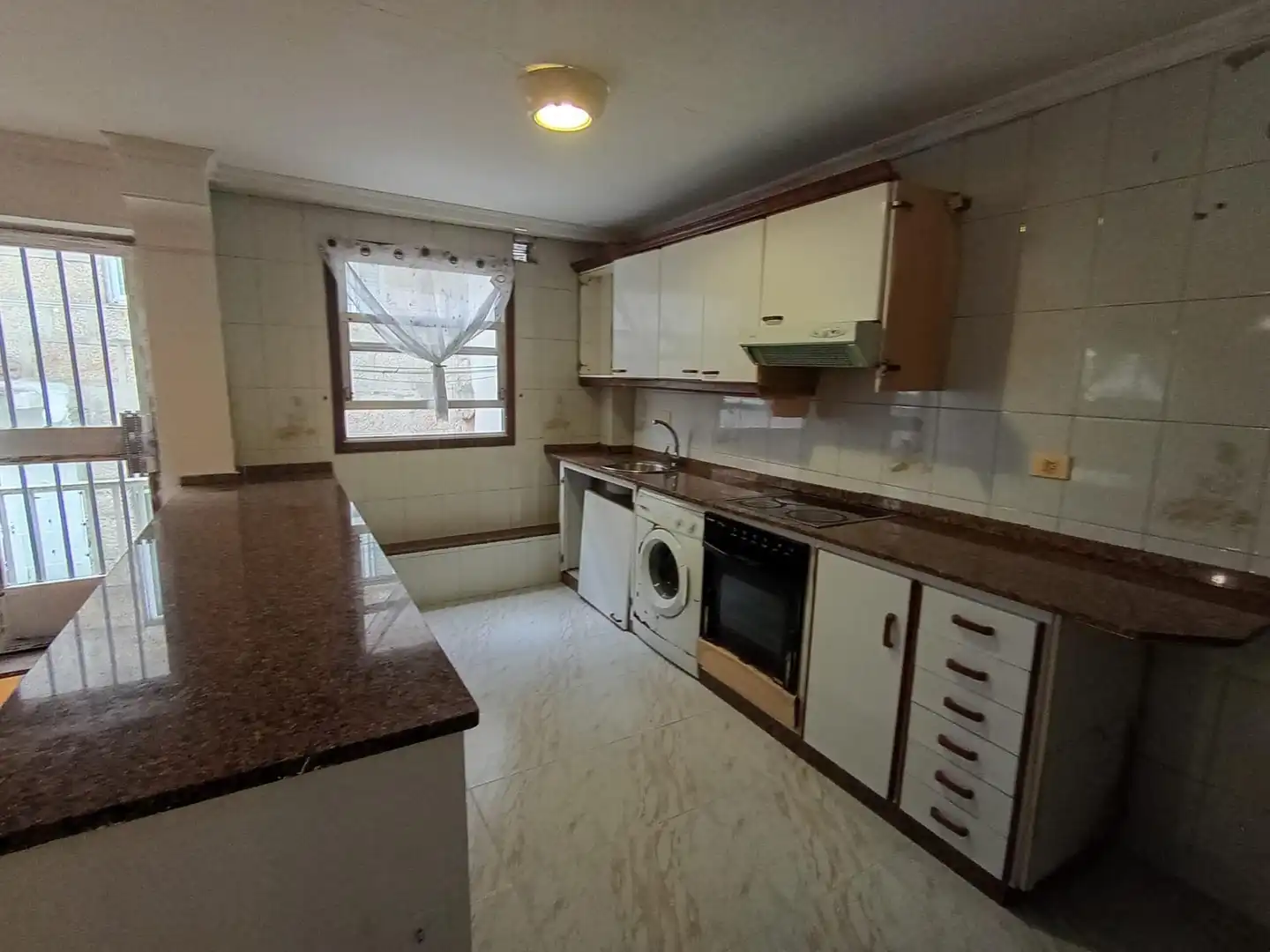 Kitchen of Apartments for sale in Pontevedra Capital 
