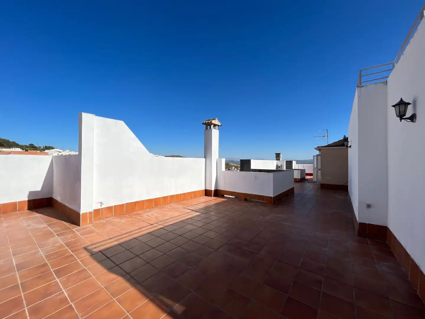 Flat with terrace for sale in Calle Ronda del Fresno 8, imagen 25