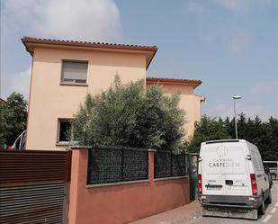 Exterior view of Single-family semi-detached for sale in Castelló d'Empúries