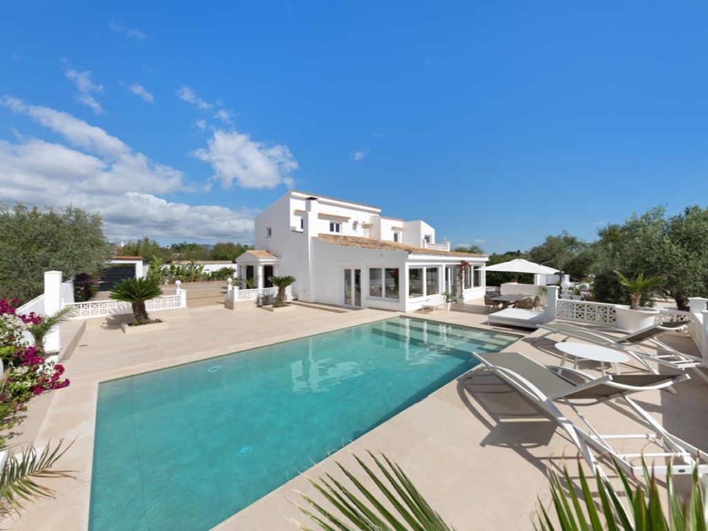 Piscina de Casa o xalet en venda en  Palma de Mallorca amb Aire condicionat i Piscina