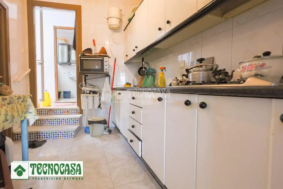 Küche von Einfamilien-Reihenhaus zum Verkauf in Adra