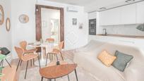 Living room of Flat for sale in  Madrid Capital  with Air Conditioner and Balcony