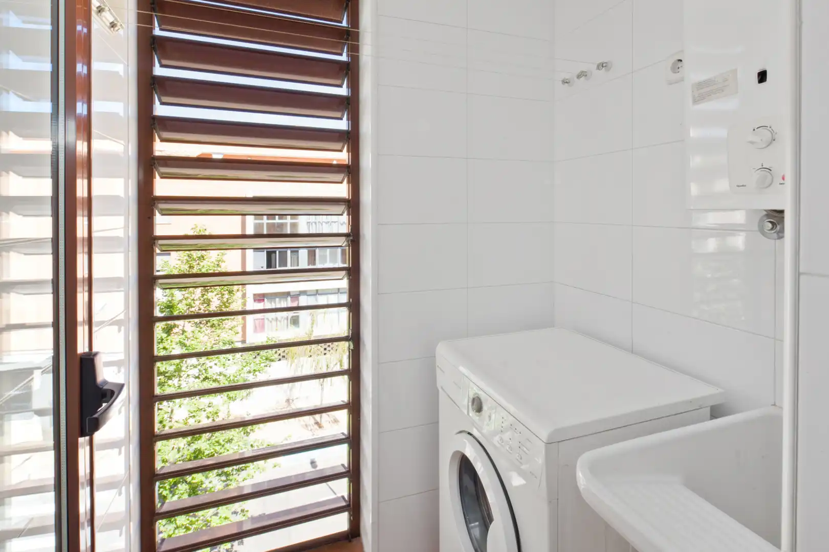 Balcony of Flat for rent in Castellón de la Plana / Castelló de la Plana  with Storage room, Oven and Washing machine