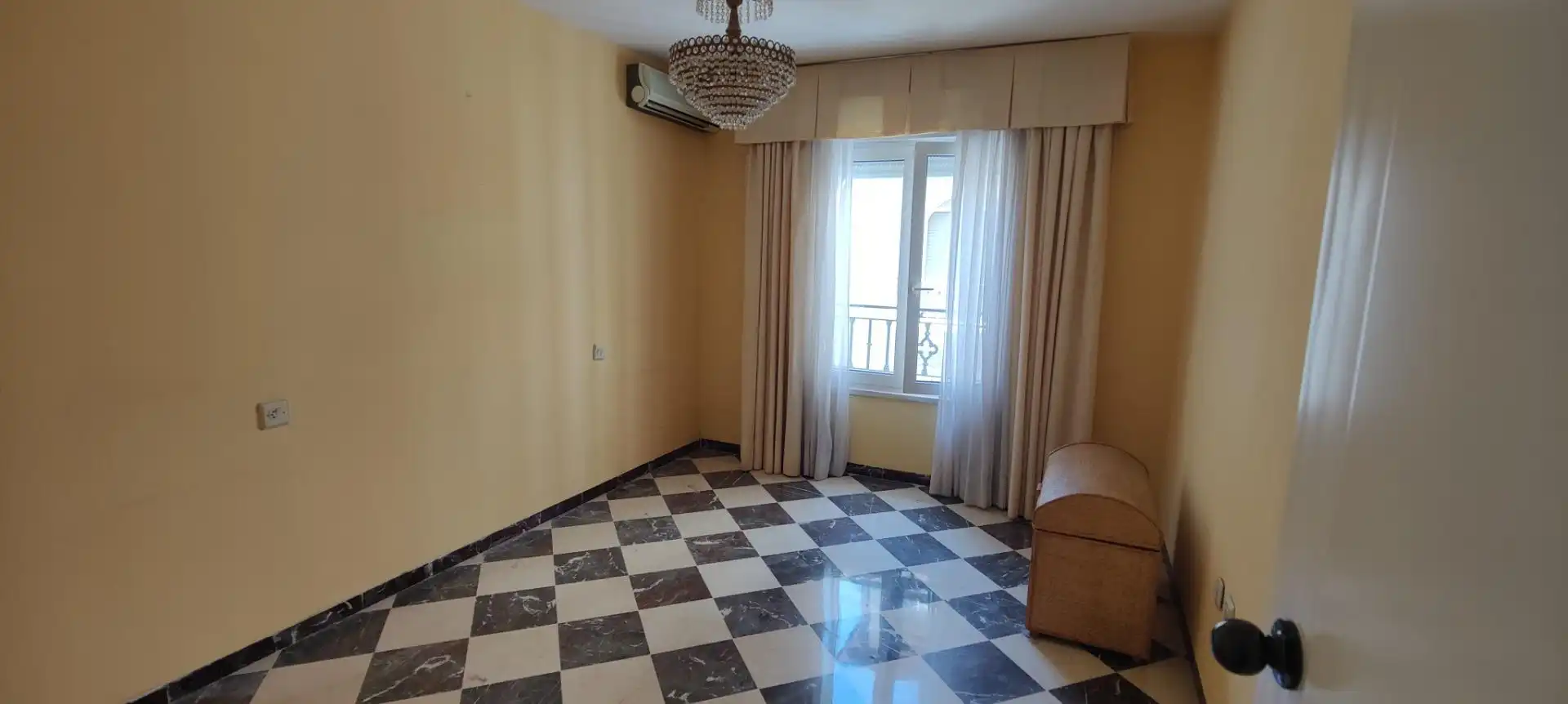 Living room of Flat for sale in Cenes de la Vega  with Air Conditioner, Heating and Balcony