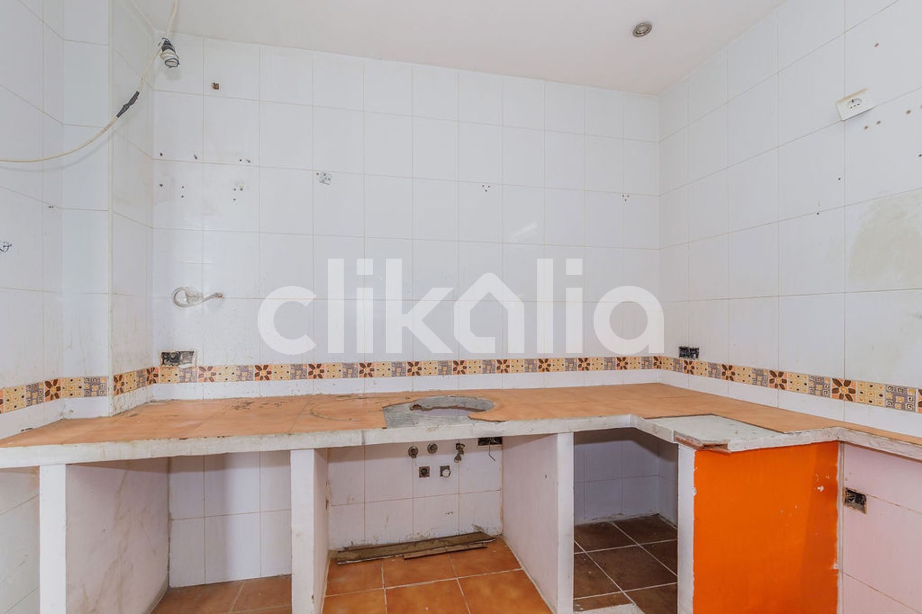 Kitchen of Flat for sale in Lepe  with Terrace