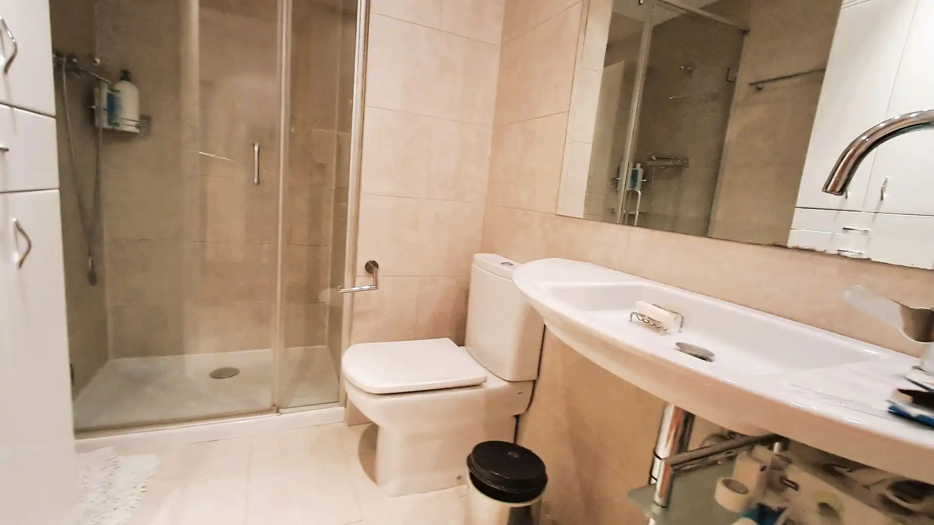 Baño de Piso en venta en Mataró con Aire acondicionado, Calefacción y Terraza