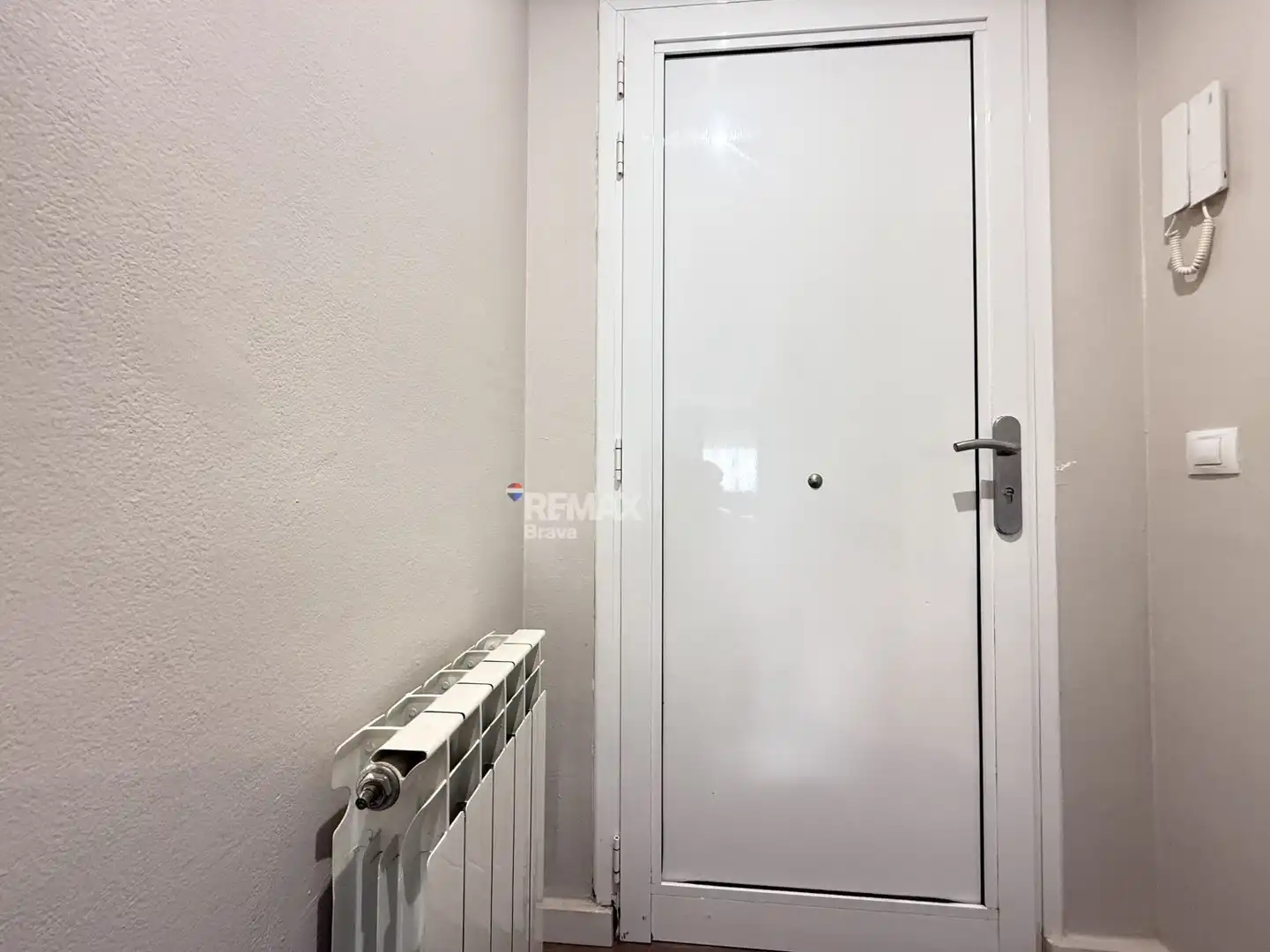 Flat for sale in La Jonquera  with Parquet flooring, Storage room and Furnished