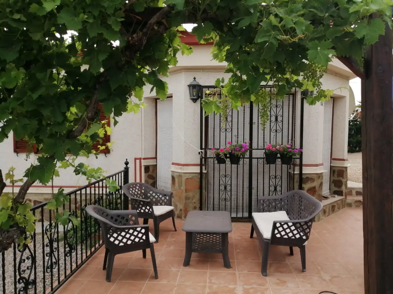 Terraza de Finca rústica en venta en Jarafuel con Calefacción, Jardín privado y Amueblado