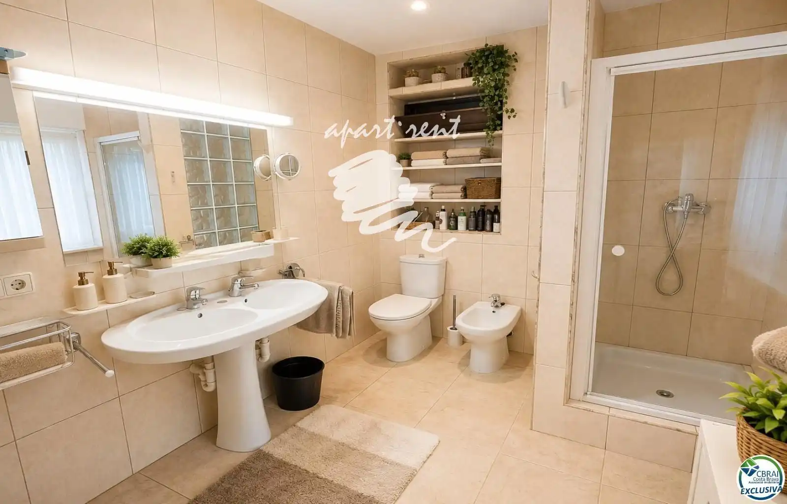 Bathroom of Houses for sale in Empuriabrava  with Air Conditioner, Heating and Terrace