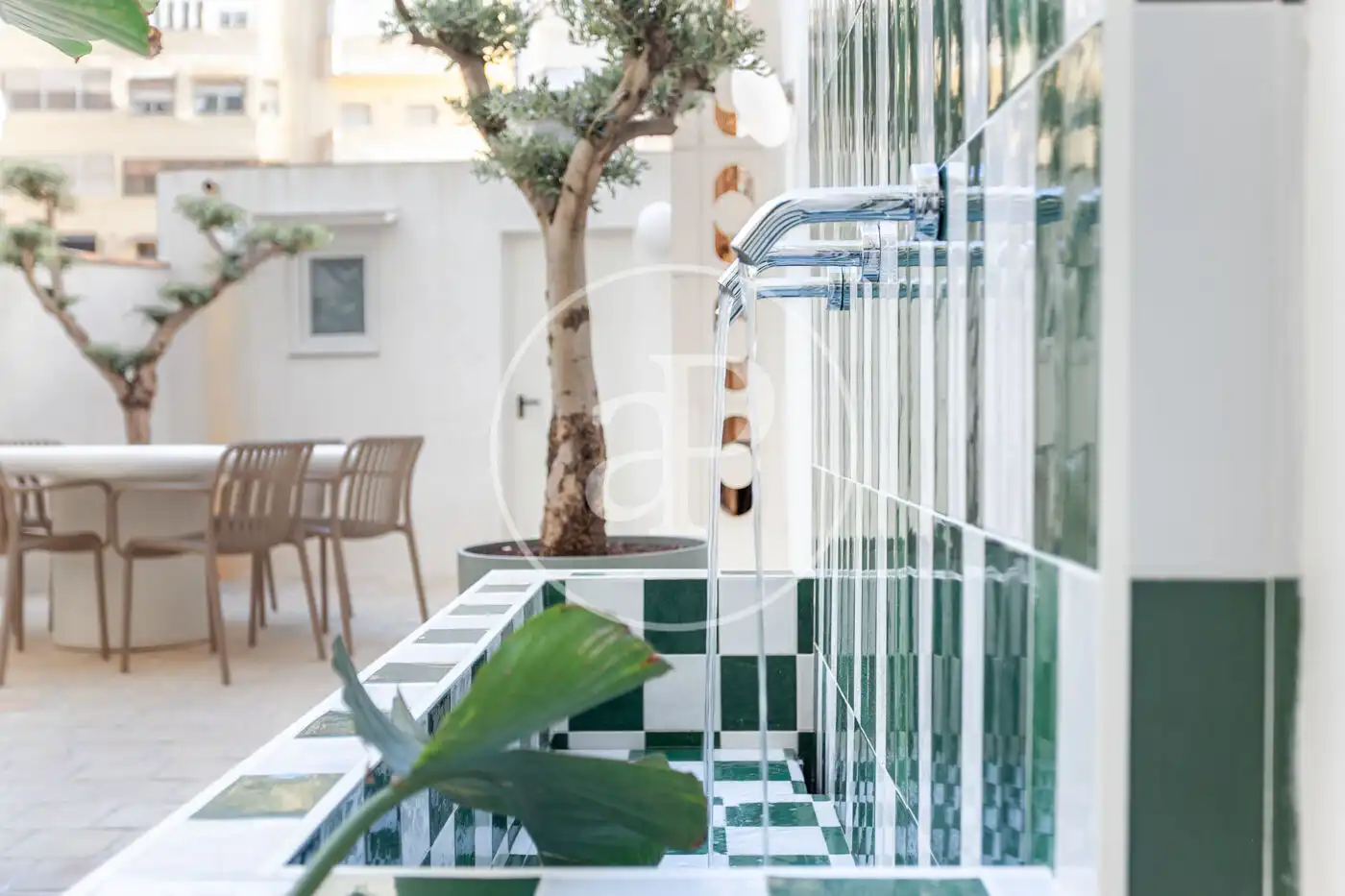 Jardín de Piso en venta en Valencia con Aire acondicionado, Calefacción y Terraza
