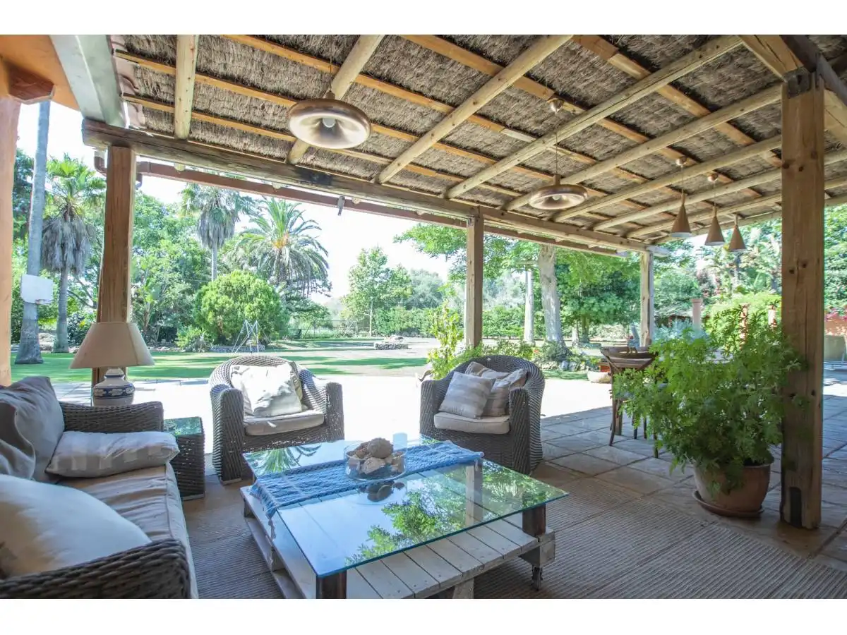 Casa rústica amb piscina en venda a Llucmaçanes, imagen 9