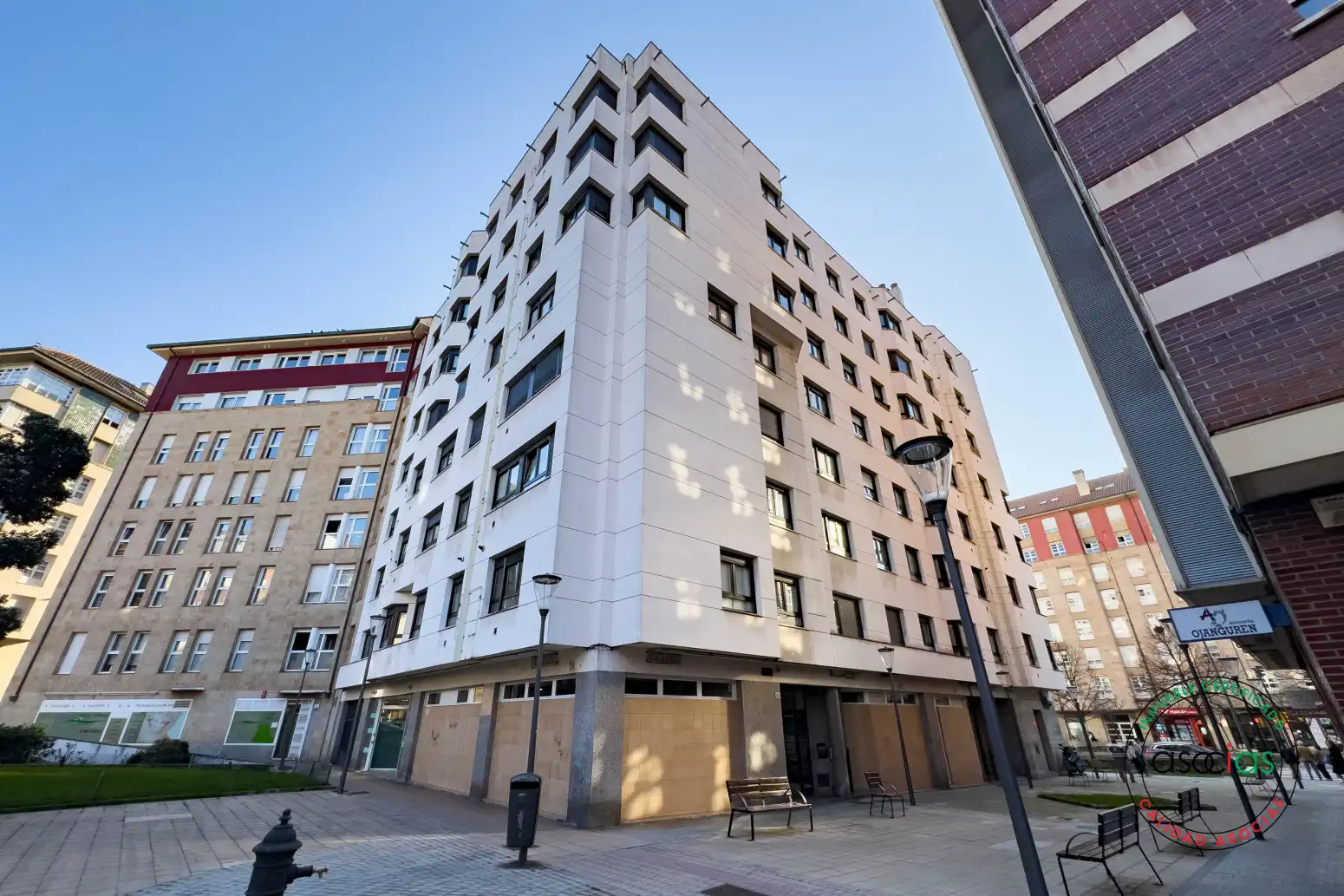 Vista exterior de Pis en venda en Gijón  amb Calefacció, Parquet i Traster