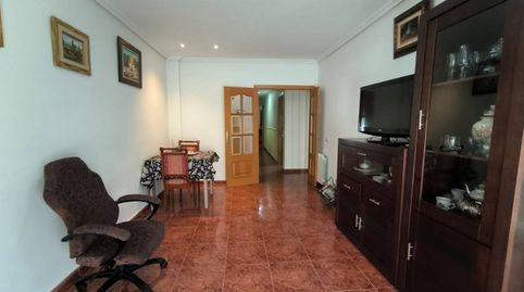Foto 2 de Piso de alquiler en Ensanche - Franciscanos, Albacete Capital