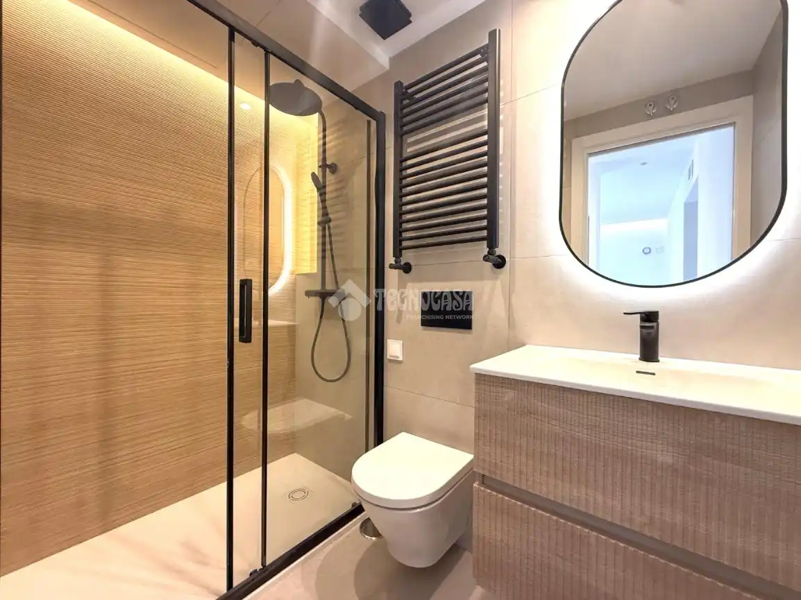 Baño de Piso en venta en Chamartín