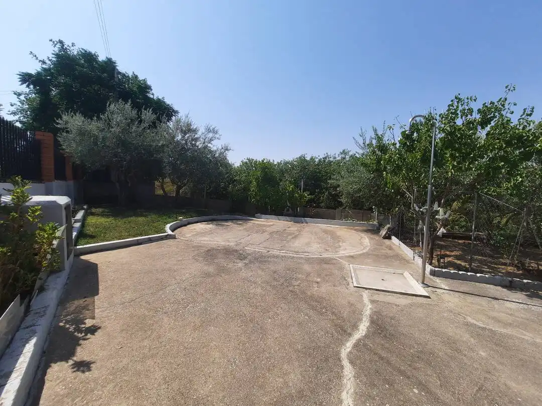 Casa adosada en venta en Escalona con Aire acondicionado, Calefacción y Jardín privado