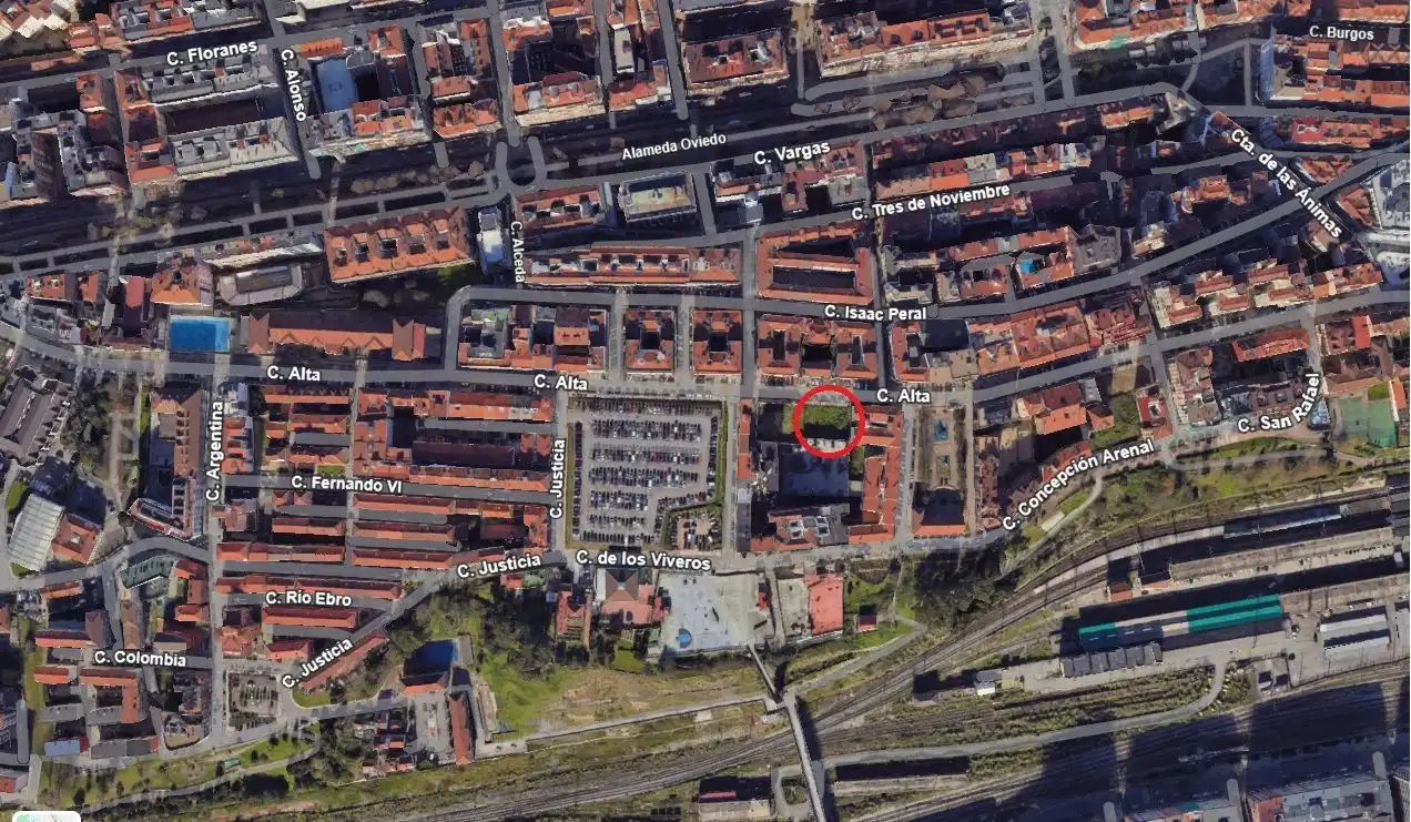 Außenansicht von Residential zum Verkauf in Santander