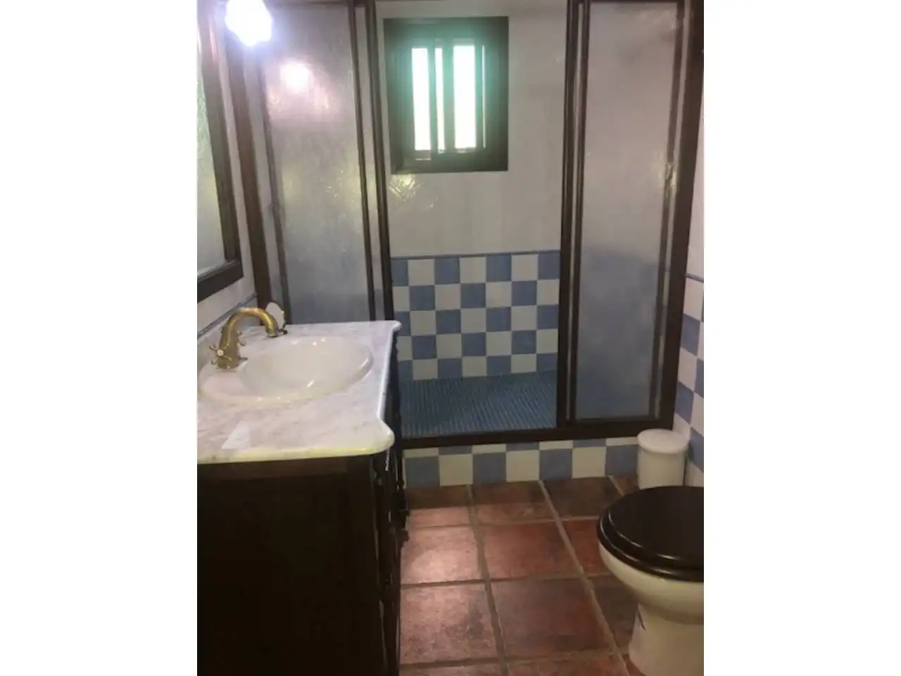 Baño de Casa o chalet en venta en Estepona con Aire acondicionado, Calefacción y Jardín privado