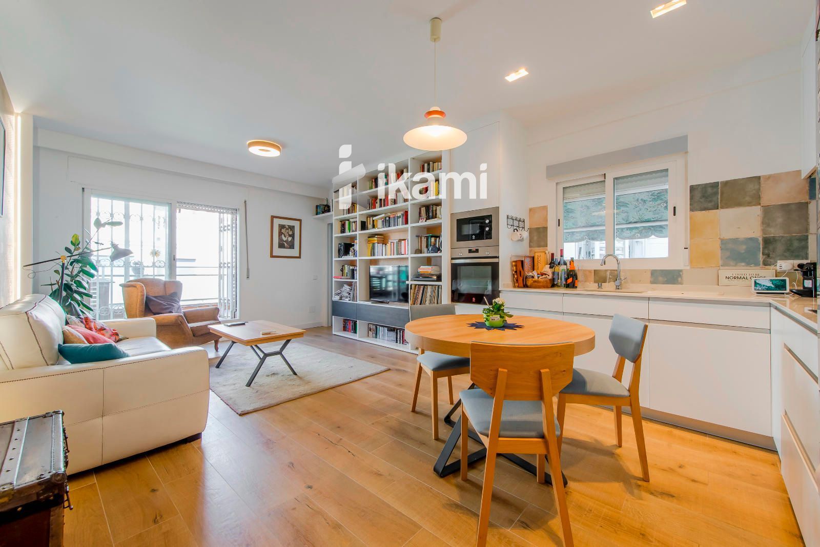 Attic to rent in Evaristo San Miguel, Argüelles, Moncloa - Aravaca