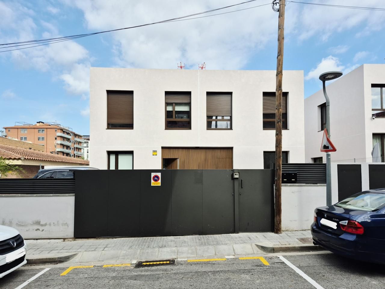 Vista exterior de Casa o chalet en venta en Terrassa con Aire acondicionado, Jardín privado y Terraza