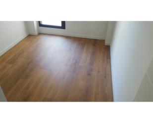 Bedroom of Flat to rent in  Valencia Capital  with Air Conditioner, Heating and Private garden