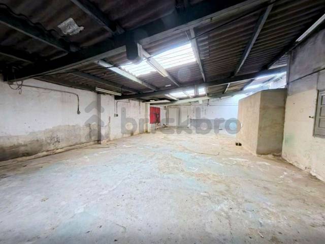 Local comercial en Venta en Carrer de Finestrelles en Trinitat Vella