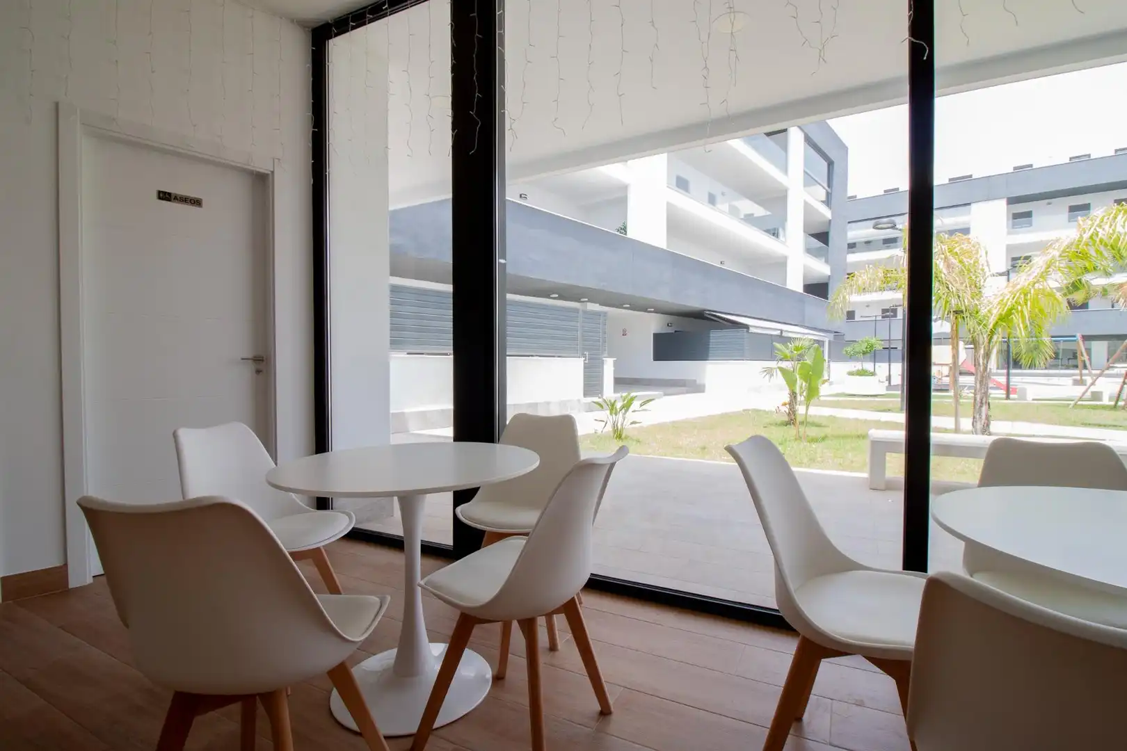 Terraza de Piso de alquiler en La Rinconada con Aire acondicionado, Jardín privado y Terraza