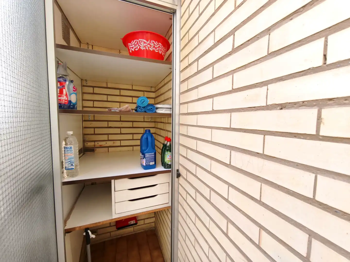 Pis en venda en  Logroño amb Calefacció, Parquet i Terrassa