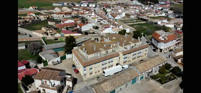 Außenansicht von Dachboden zum Verkauf in Horcajo de Santiago mit Heizung, Parkett und Terrasse