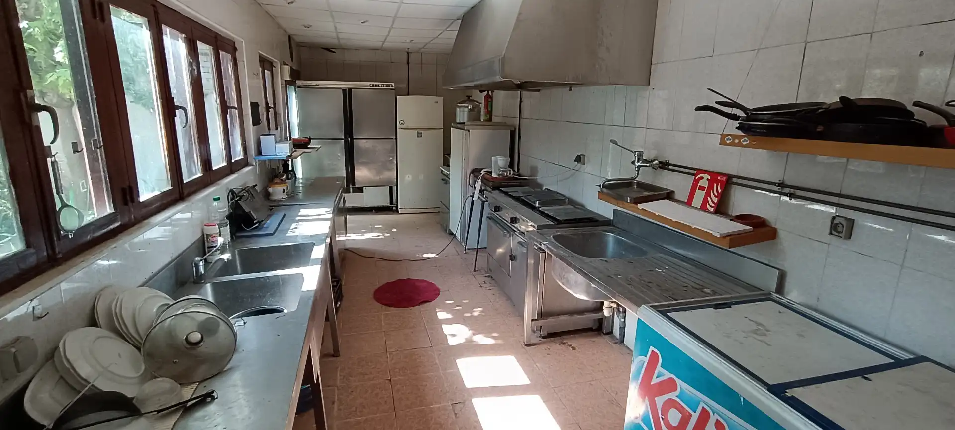 Cocina de Local de alquiler en Fuente El Saz de Jarama con Aire acondicionado, Calefacción y Terraza