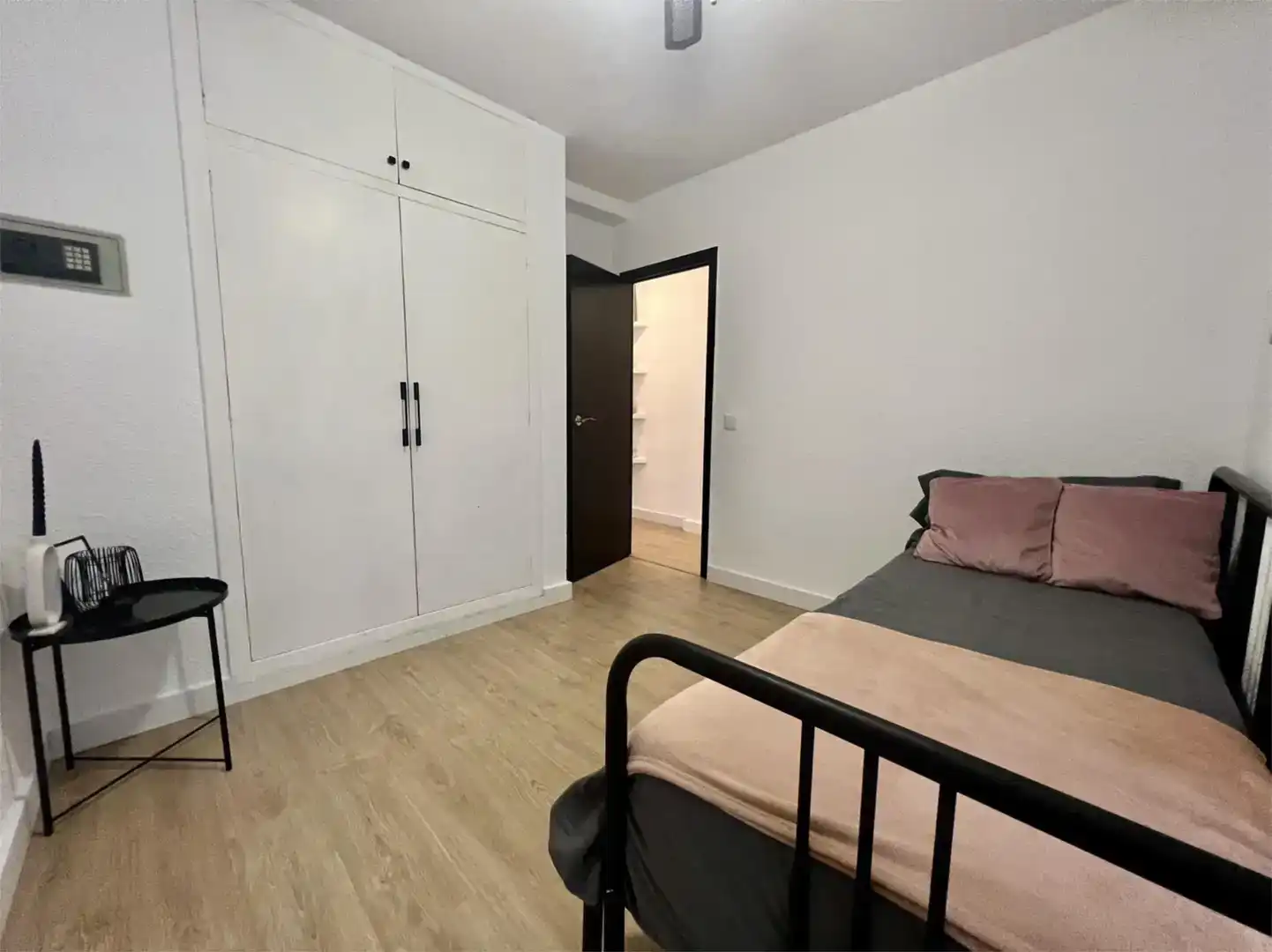 Schlafzimmer von Wohnung zur Miete in Altea mit Klimaanlage, Parkett und Möbliert