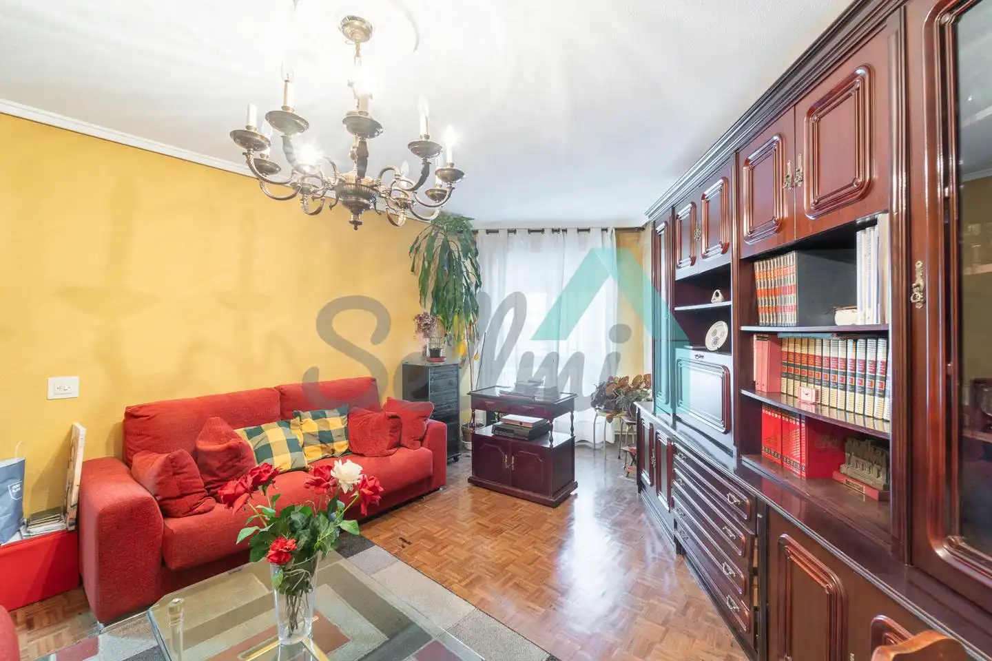 Sala de estar de Piso en venta en Siero con Calefacción, Parquet y Trastero