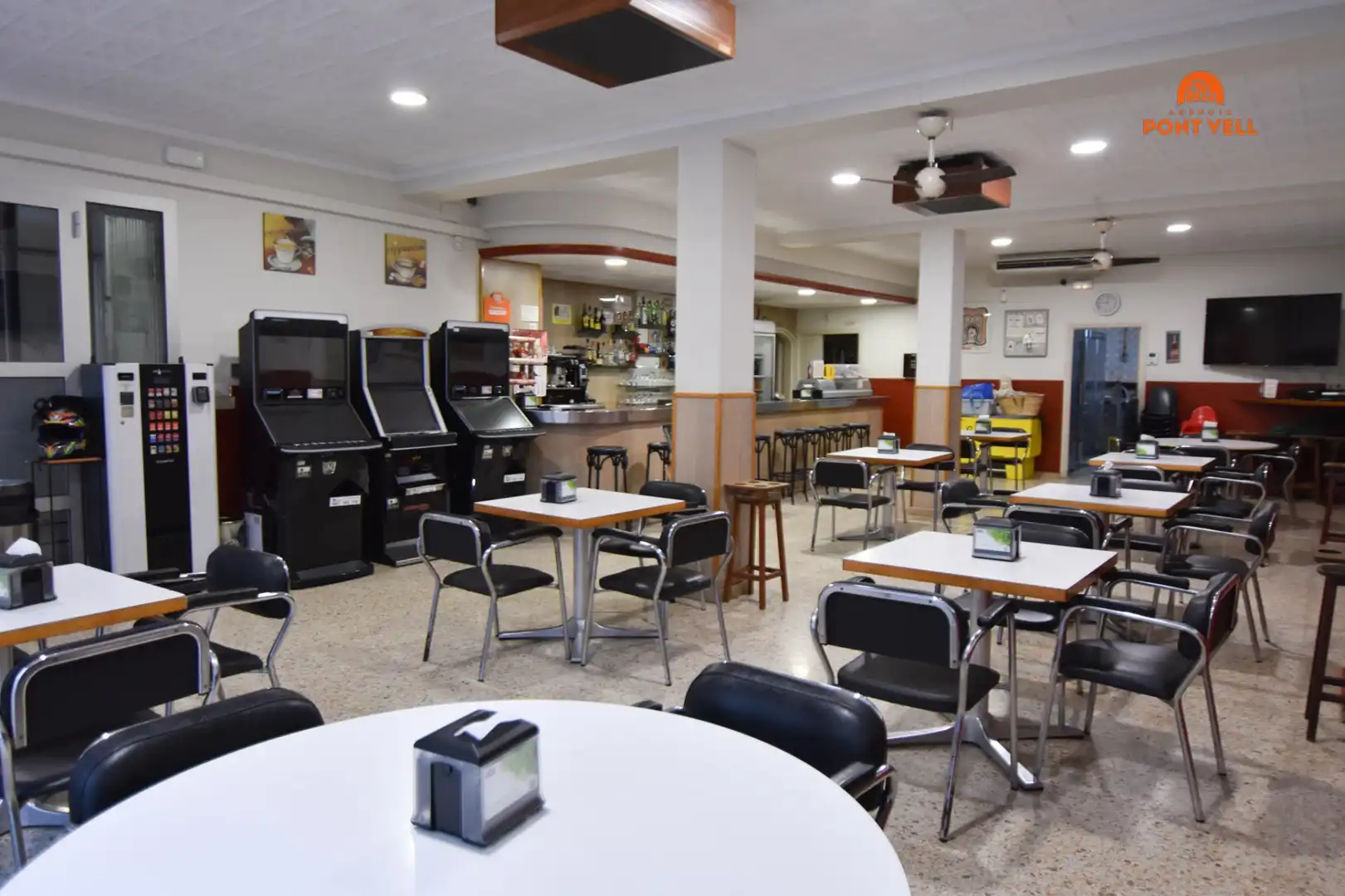 Local commercial à vendre à La Bisbal d'Empordà, imagen 14