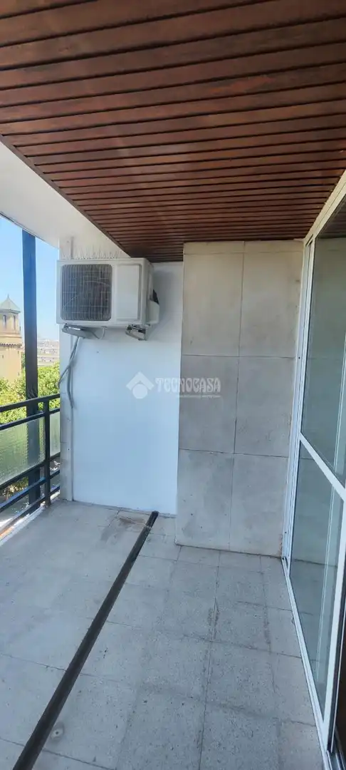 Terrassa de Pis en venda en Sevilla