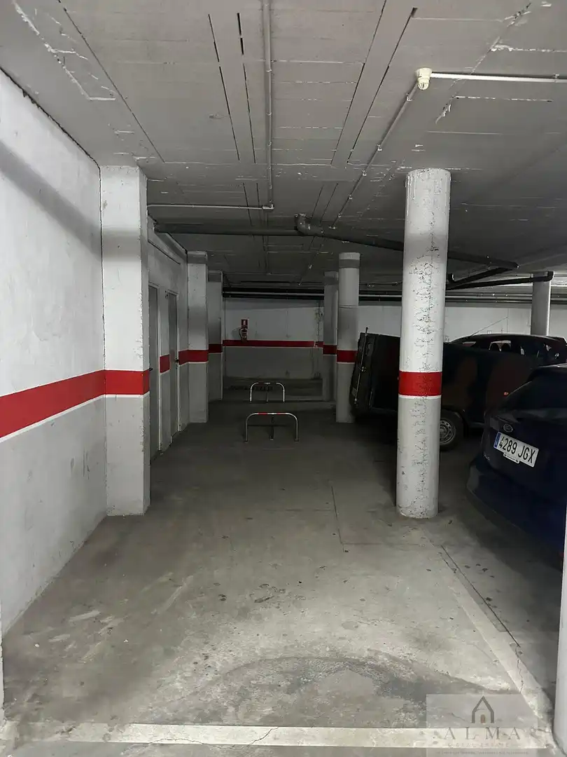 Einzelparkplatz zum Verkauf in Almendralejo