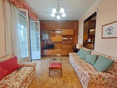 Living room of Flat for sale in  Madrid Capital  with Balcony