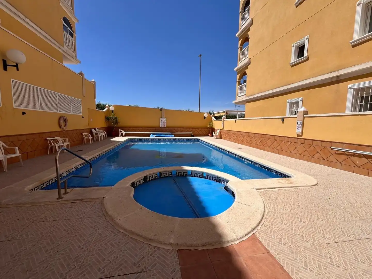 Appartement compact avec terrasse à vendre à N/A, imagen 2
