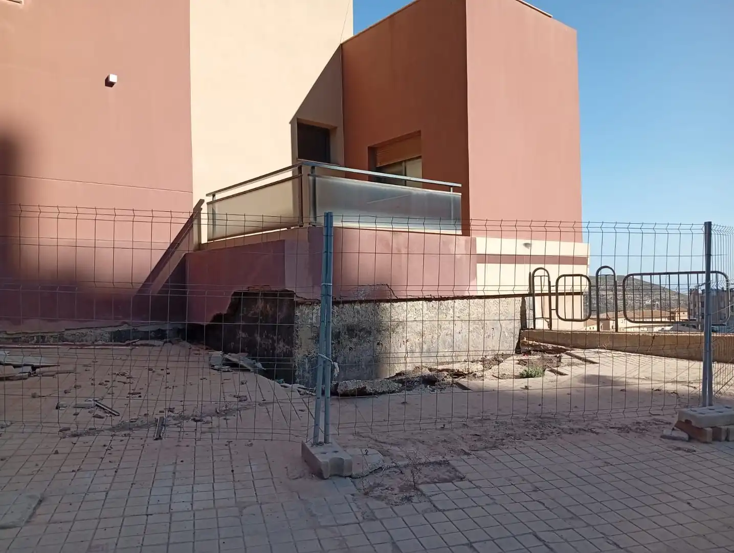 Vista exterior de Pis en venda en Vícar