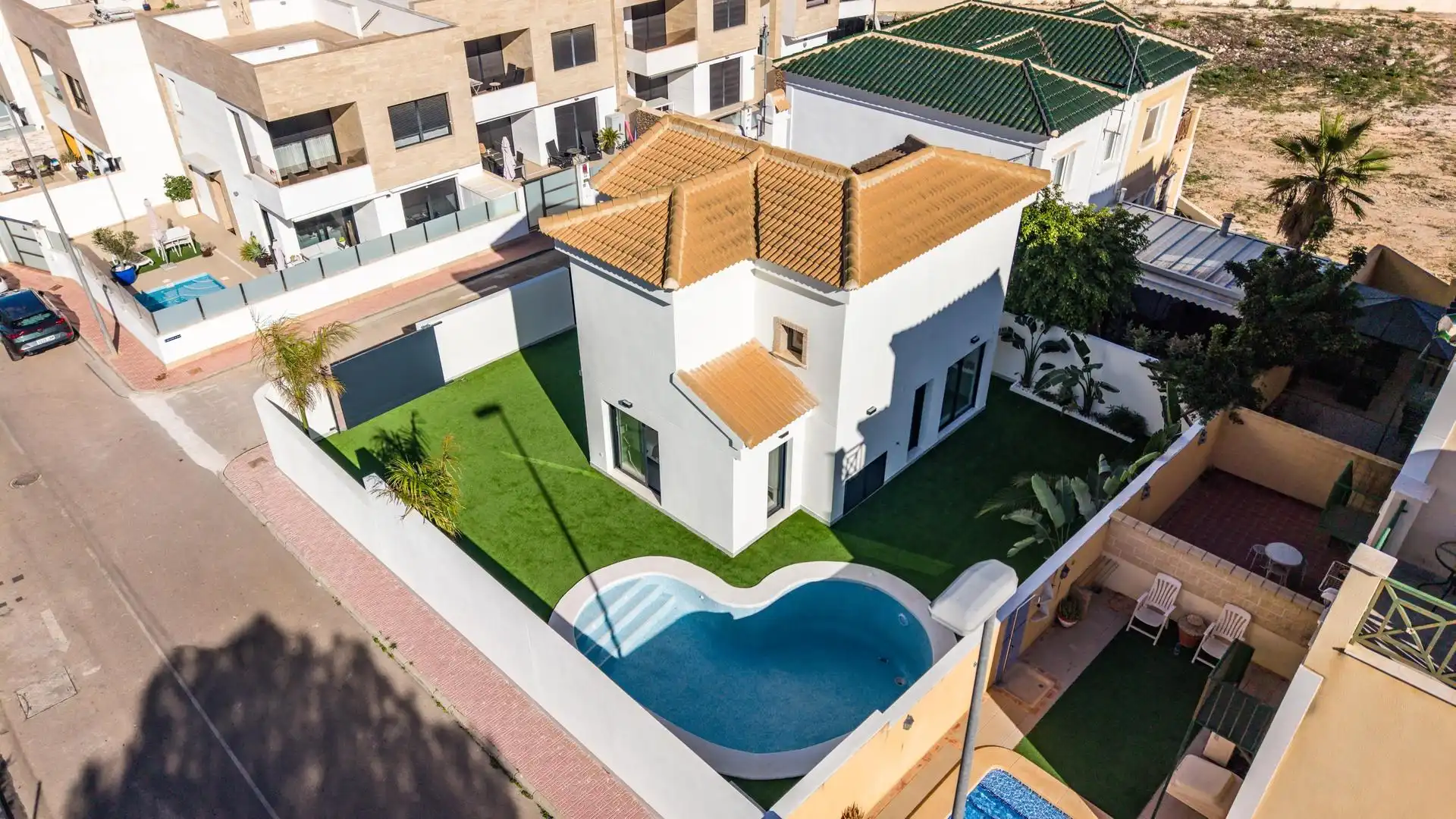 Casa o xalet en venda a Villamartín - Las Filipinas