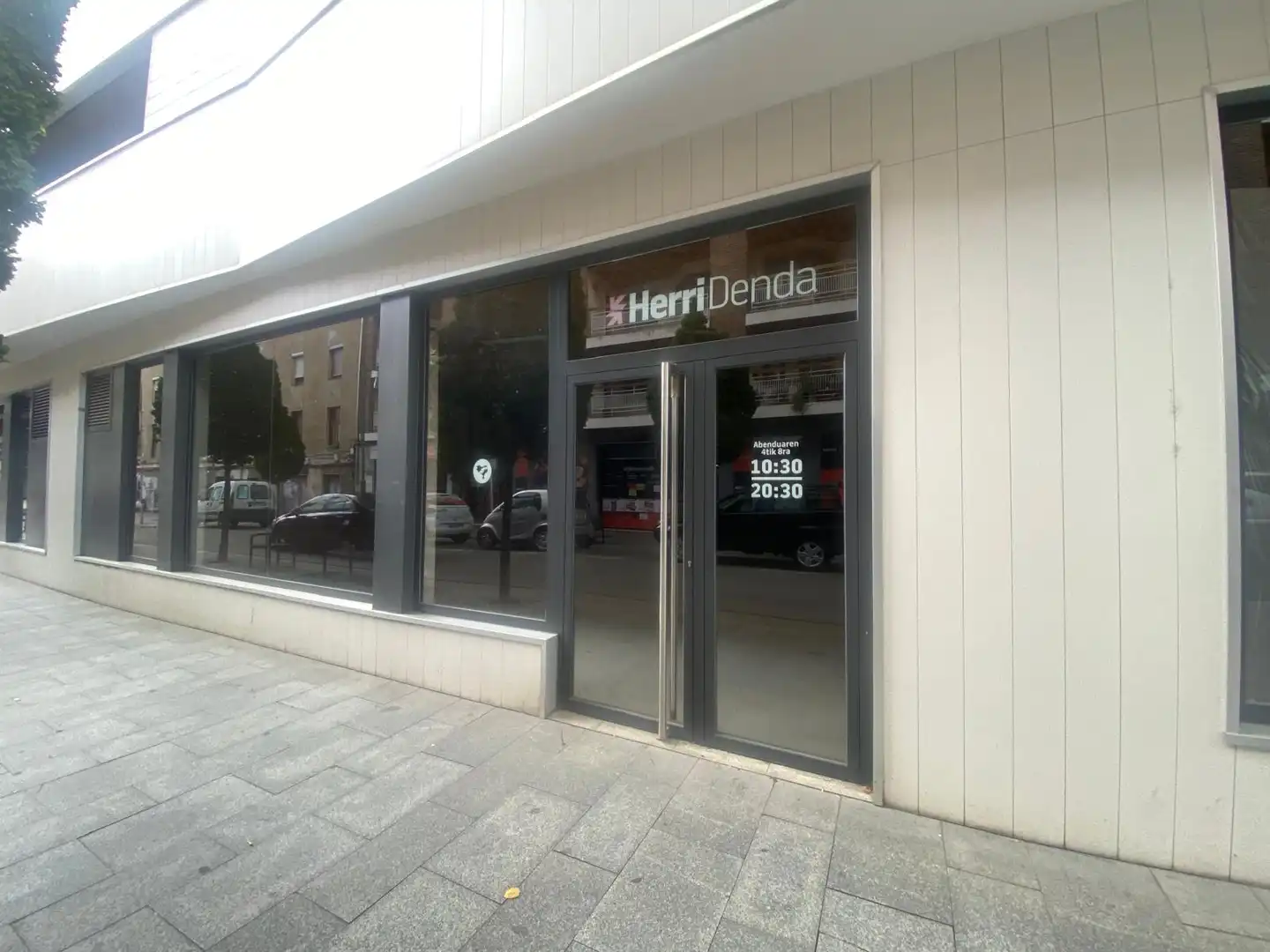 Local comercial de lloguer a Montevideo Etorbidea, imagen 3