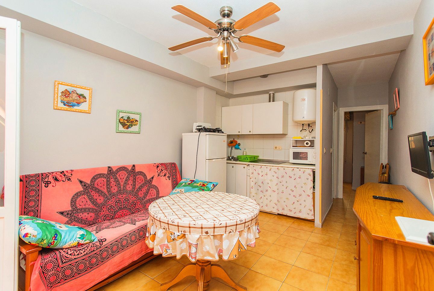 Habitación de Apartamento en venta en Torrevieja con Calefacción, Terraza y Amueblado