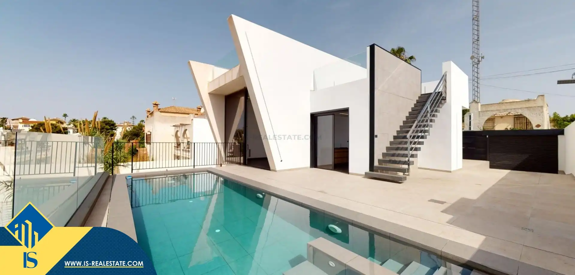 Chalet con piscina en venta en Centro, imagen 2